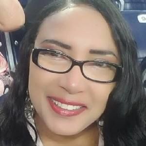 Meet your Posher, Gwen